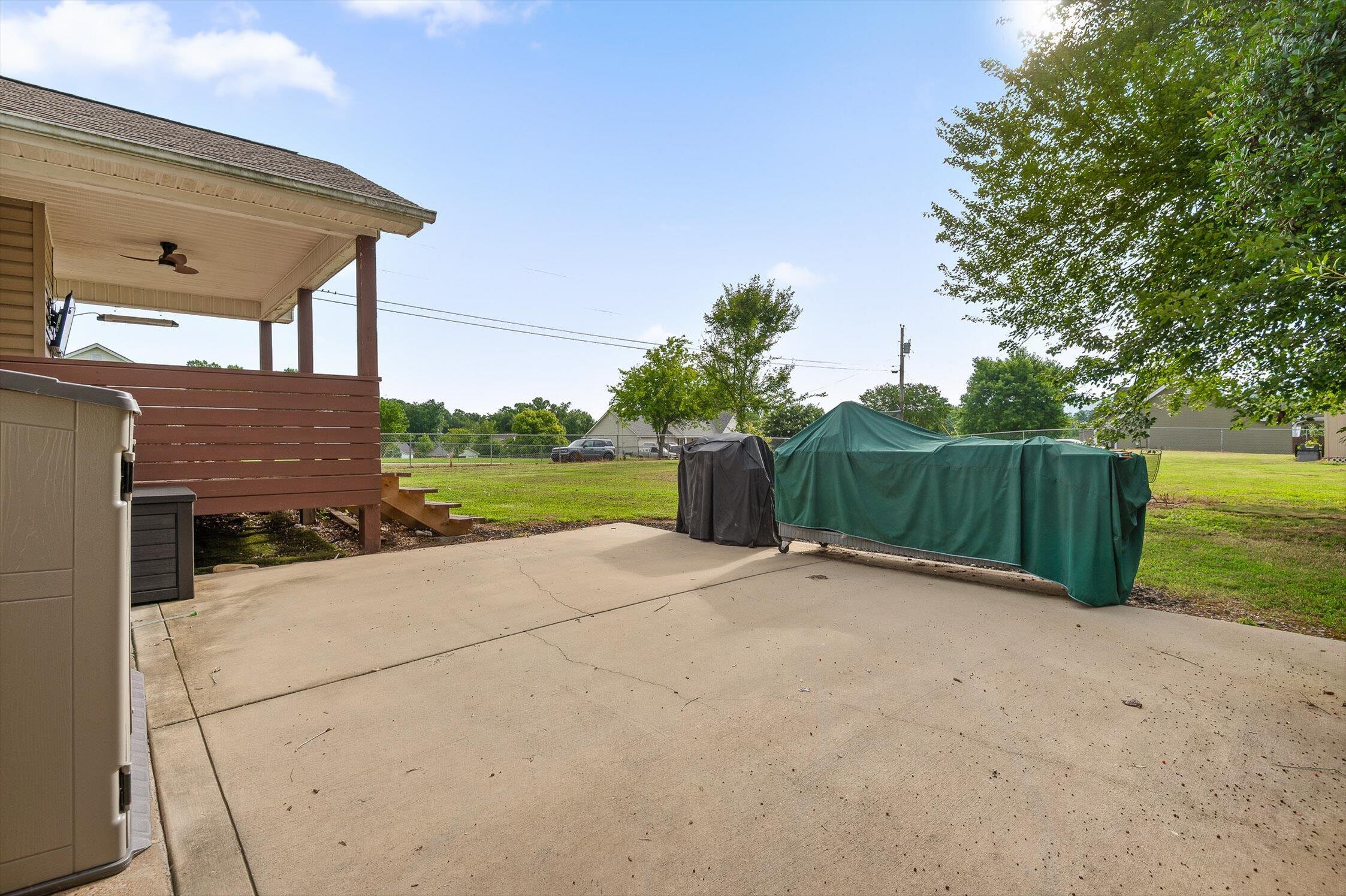 338 Chapman Road