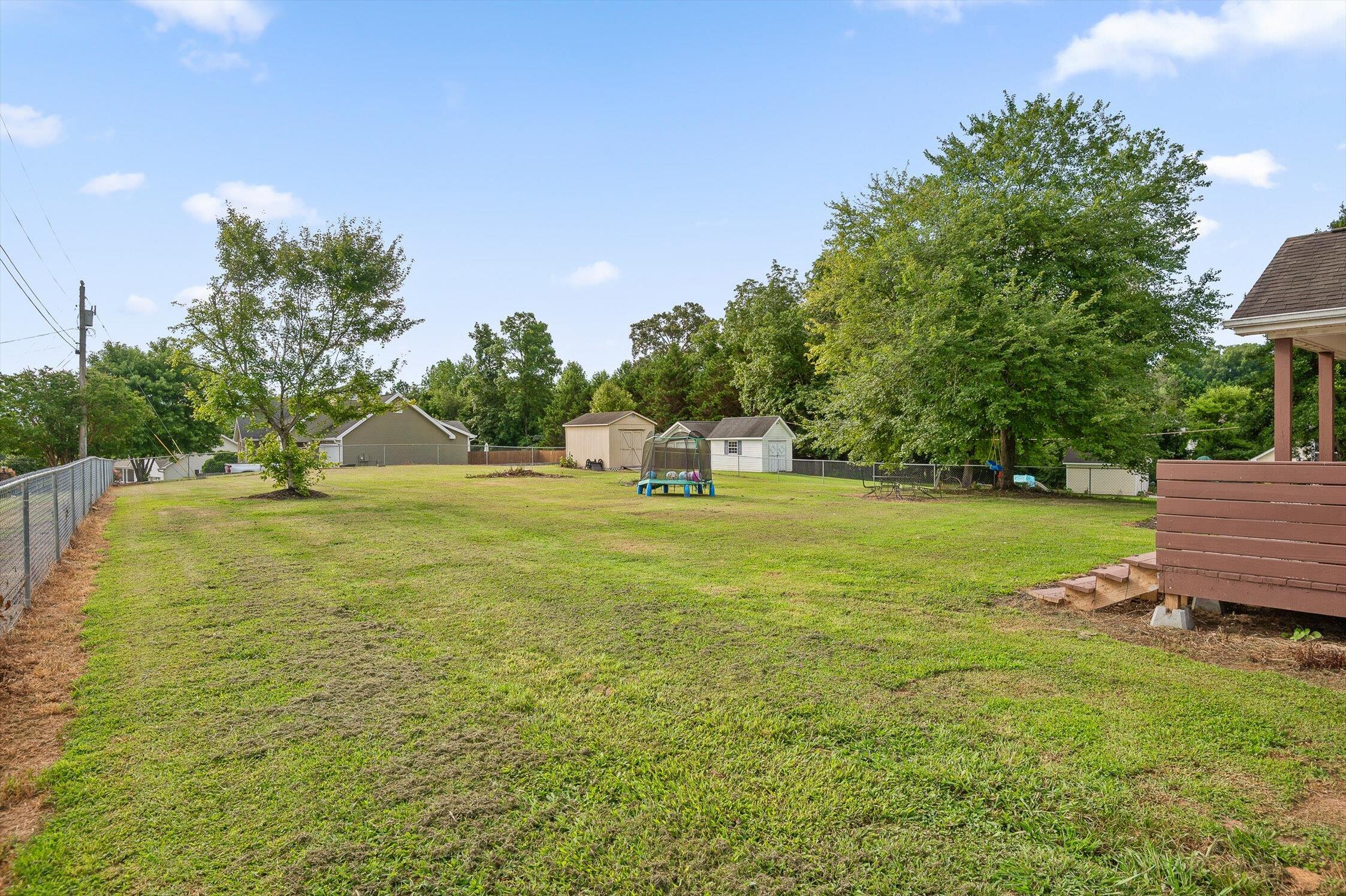 338 Chapman Road