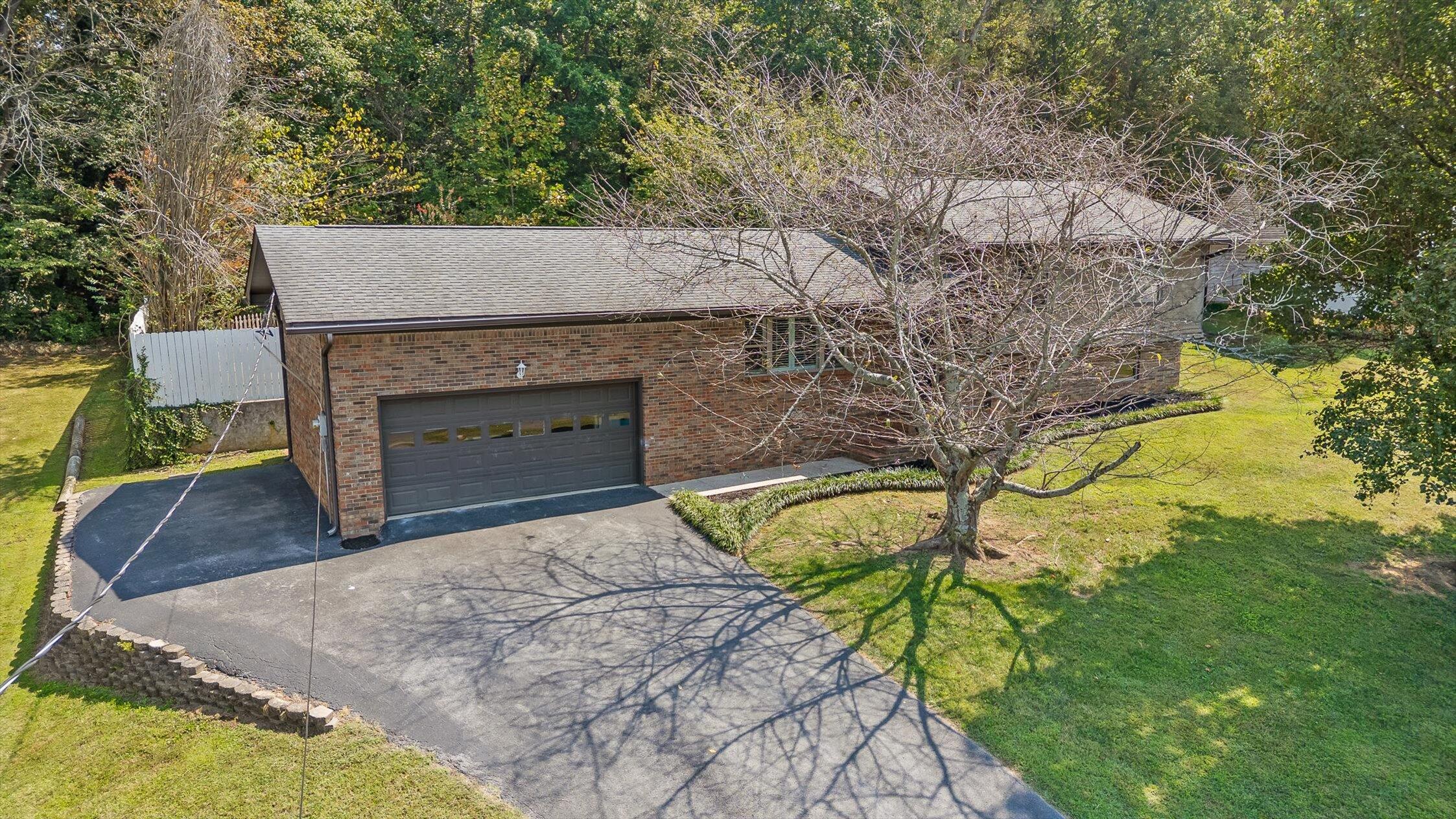 316 Townsend Circle