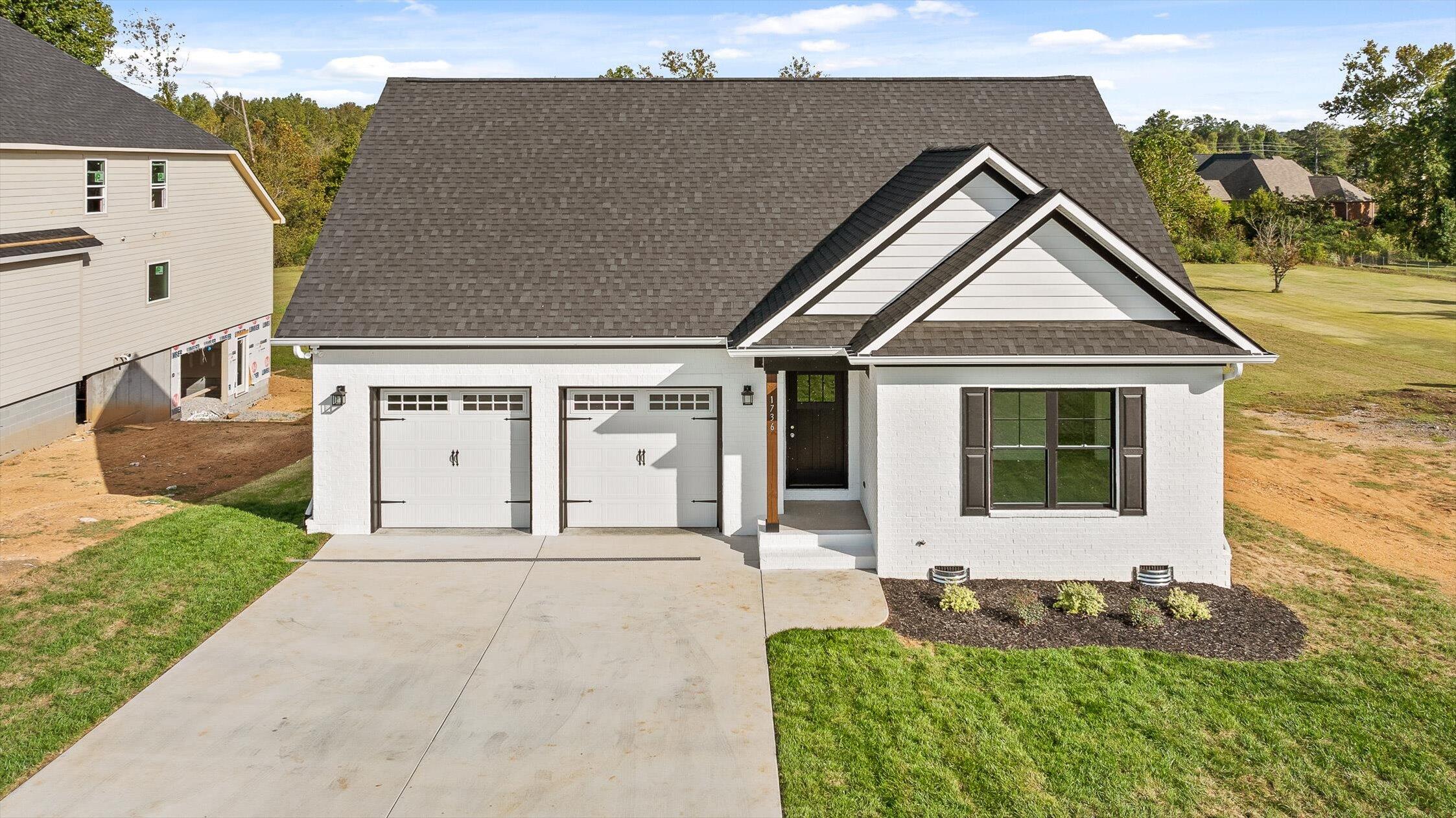 1736 Gray Road