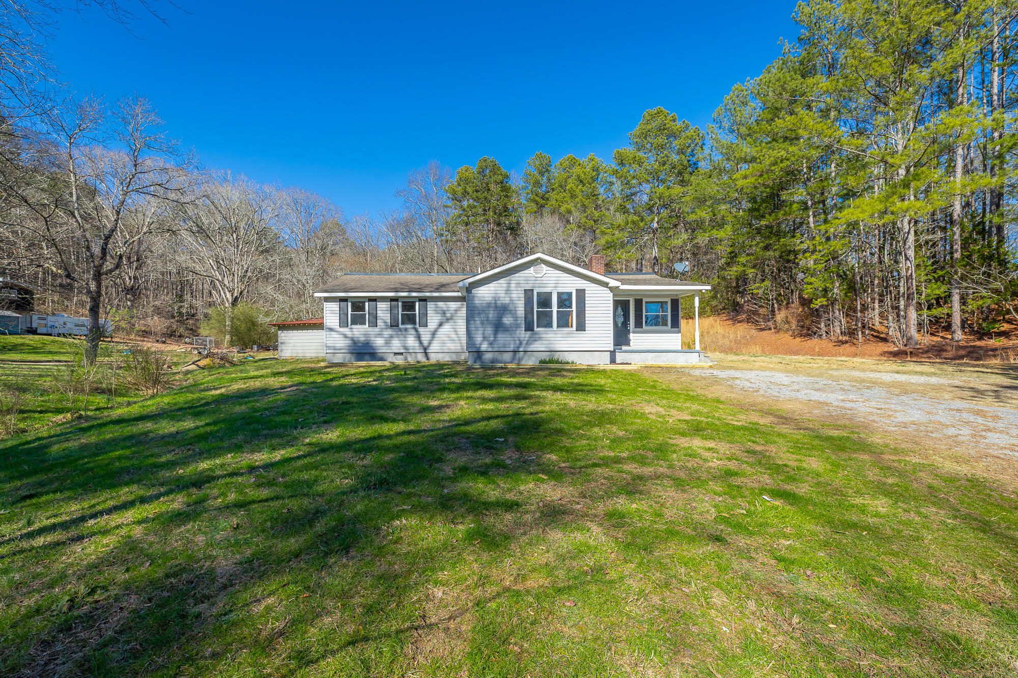 58 Old Trion Road, LaFayette
