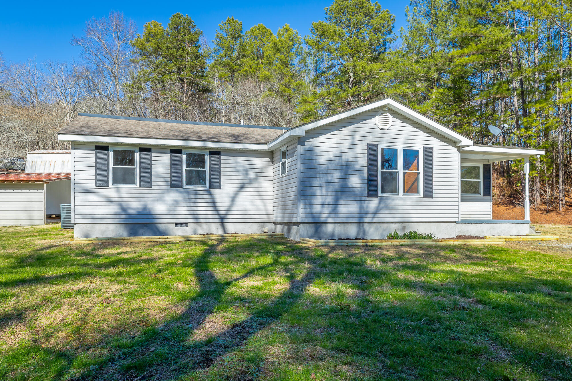 58 Old Trion Road, LaFayette