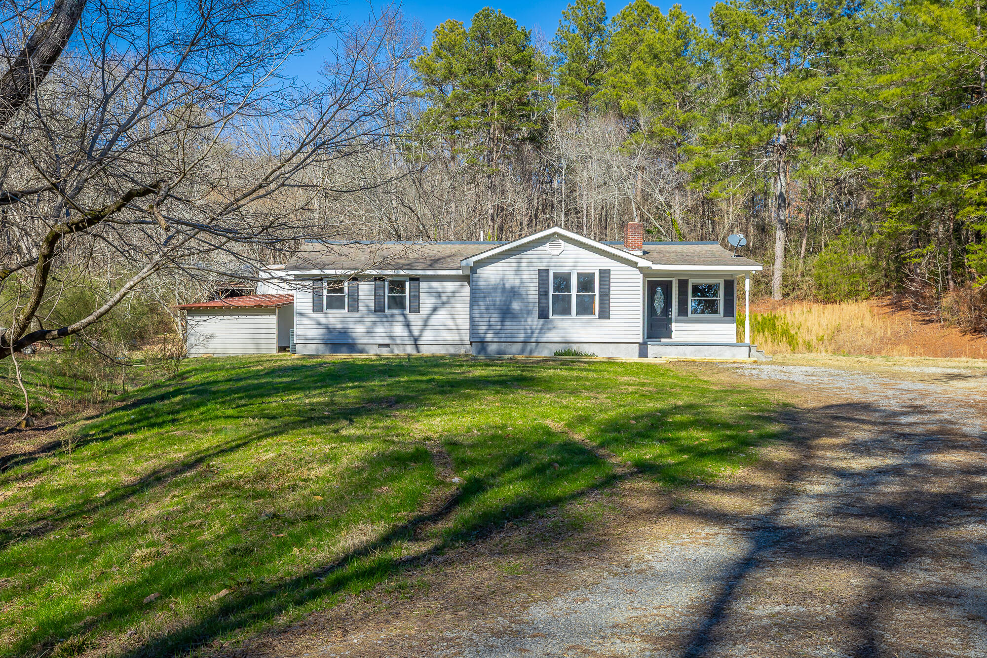 58 Old Trion Road, LaFayette