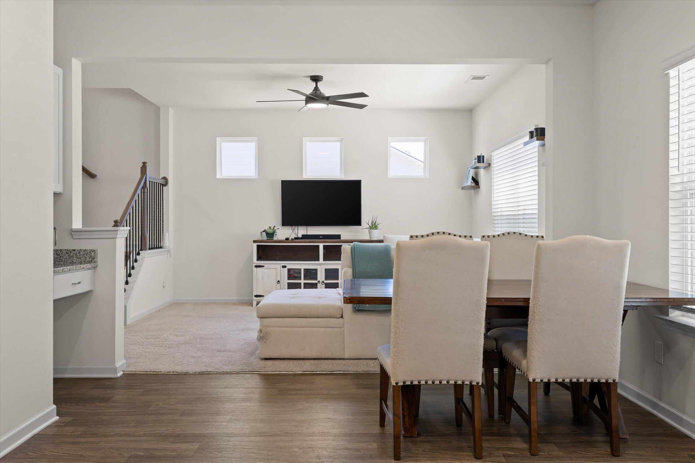 637 Collington Circle