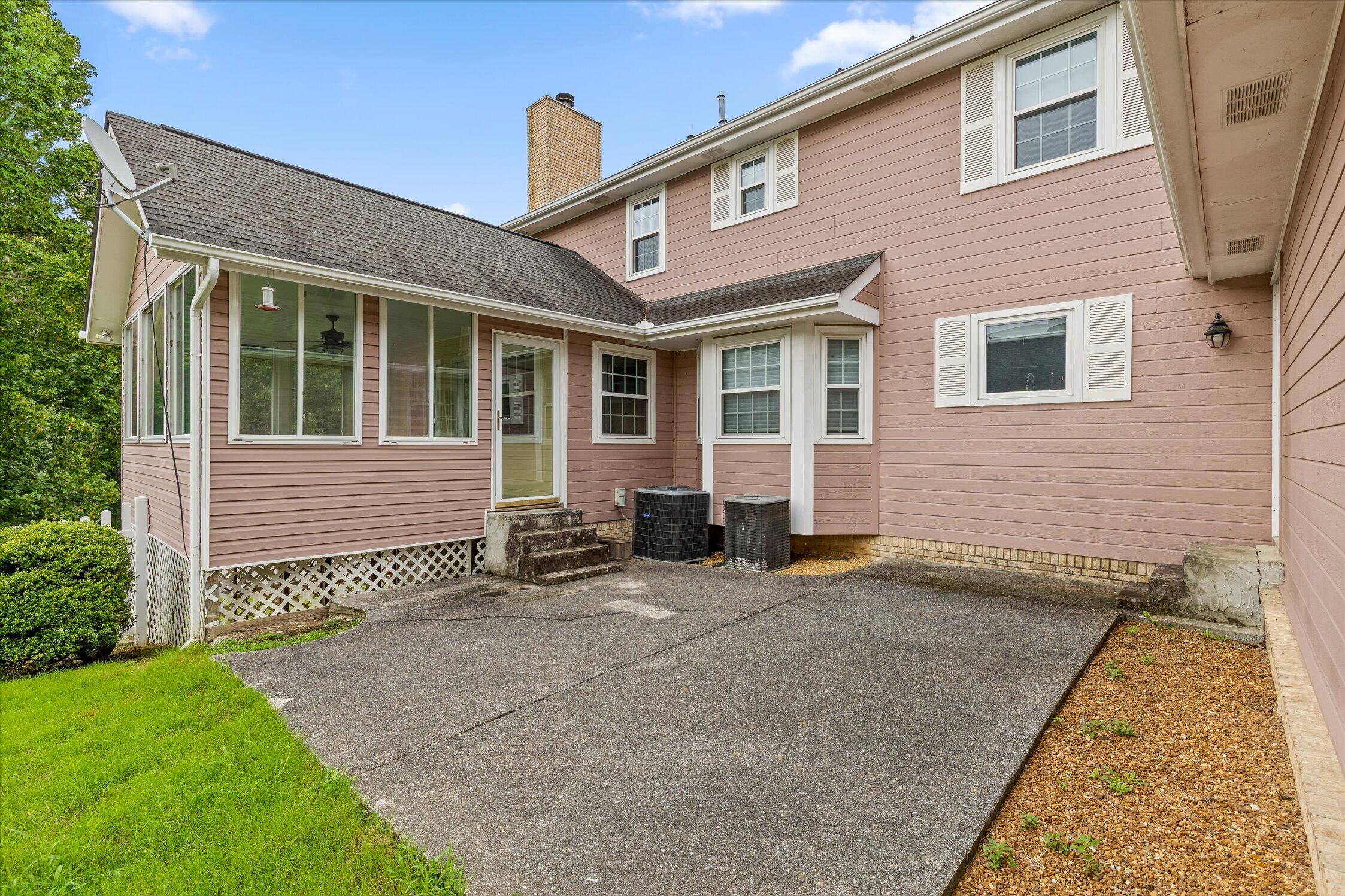 622 Pine Brow Trail