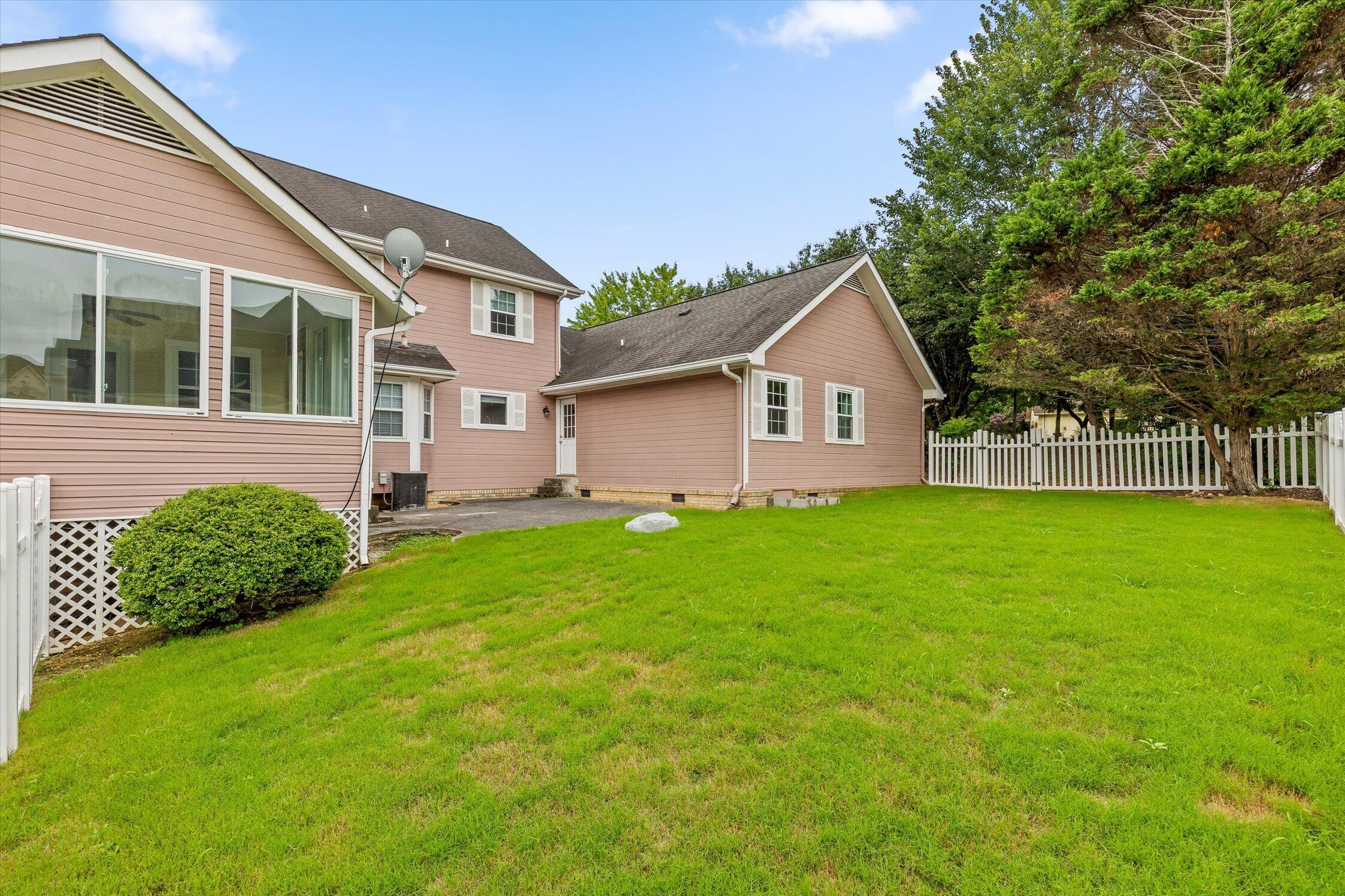 622 Pine Brow Trail