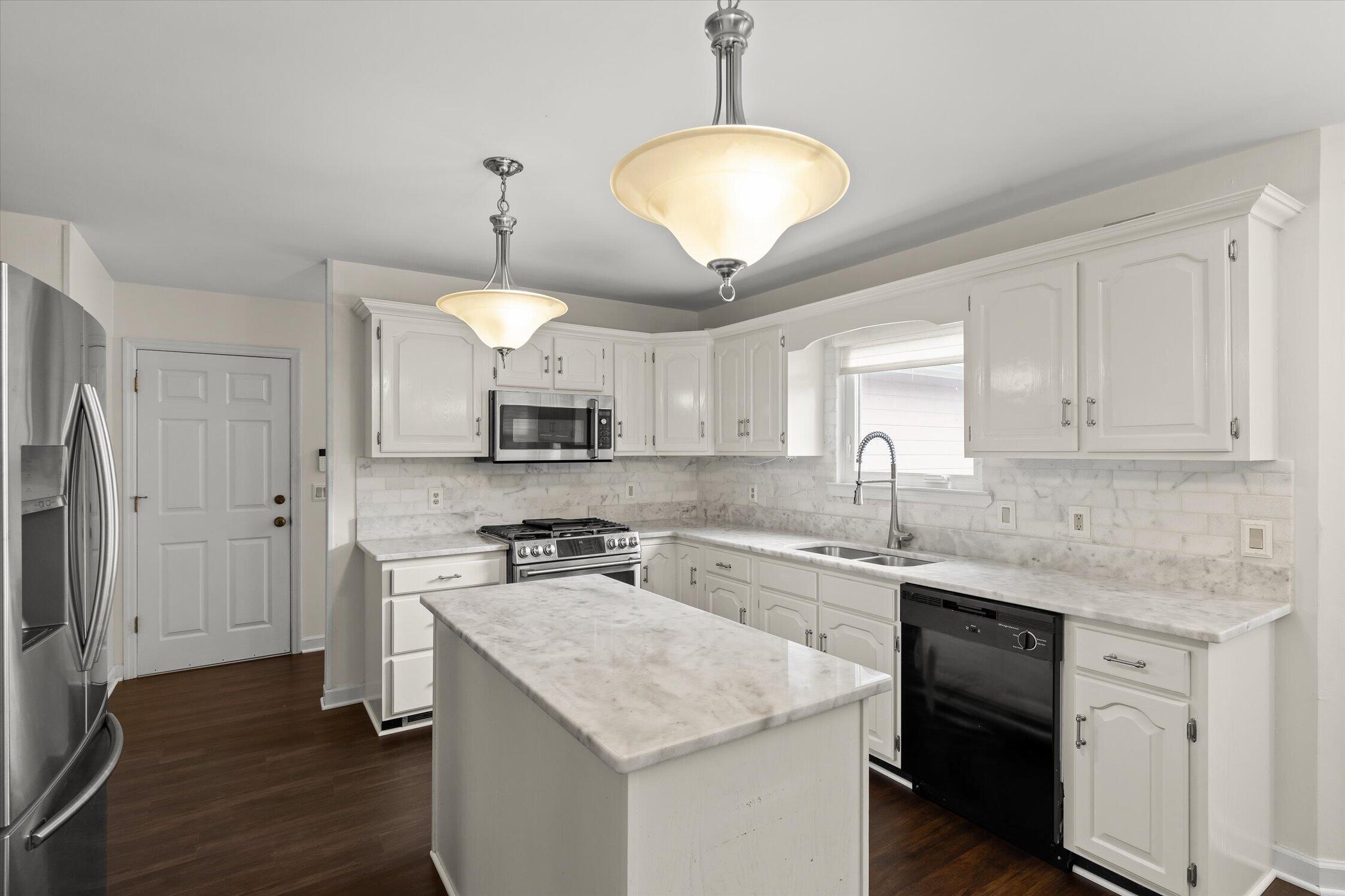 622 Pine Brow Trail