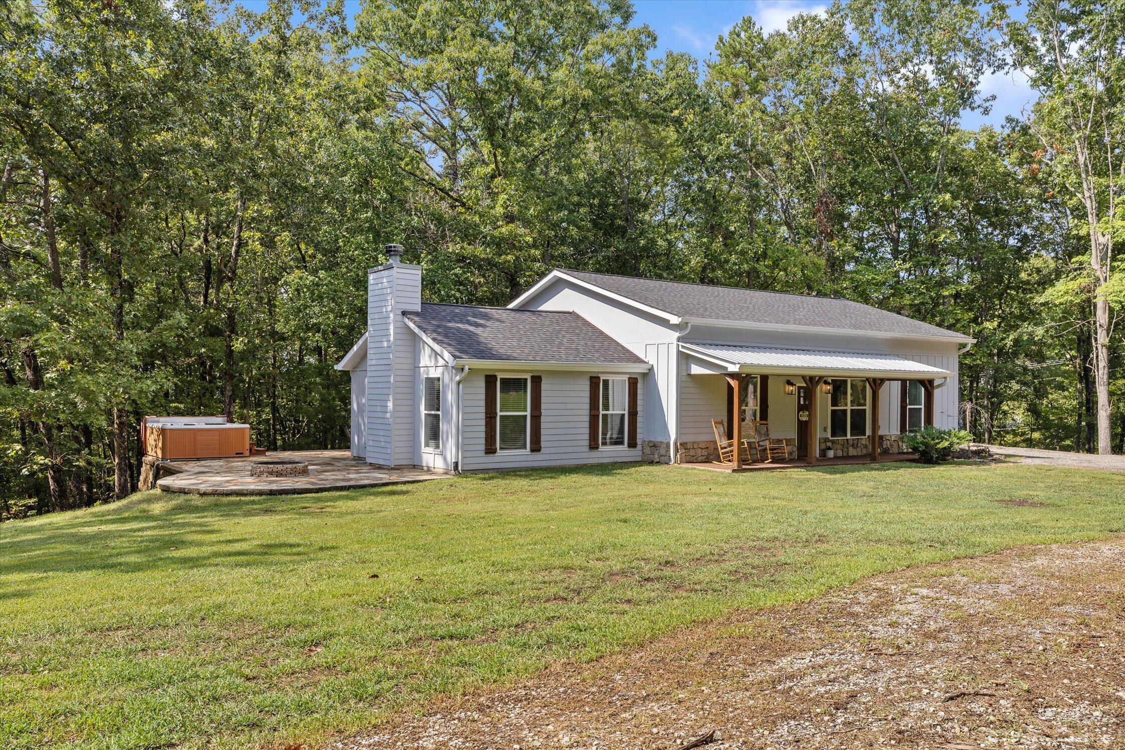 600 Edgeman Road