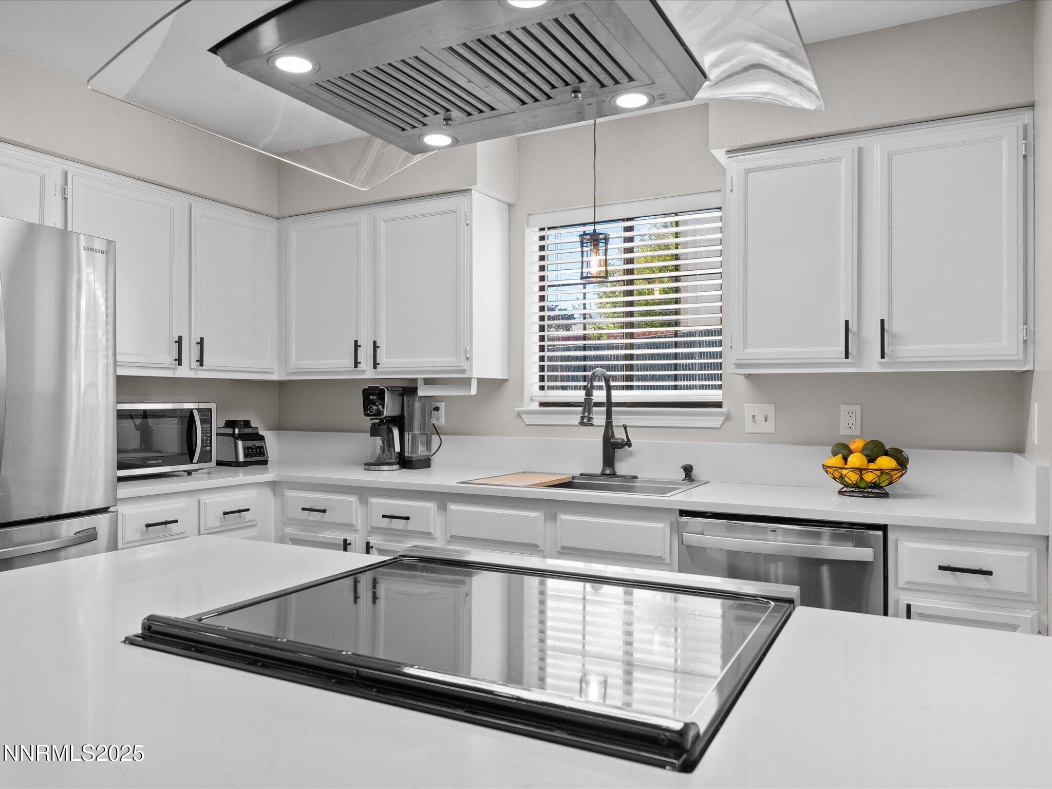 1942 Hamilton Avenue