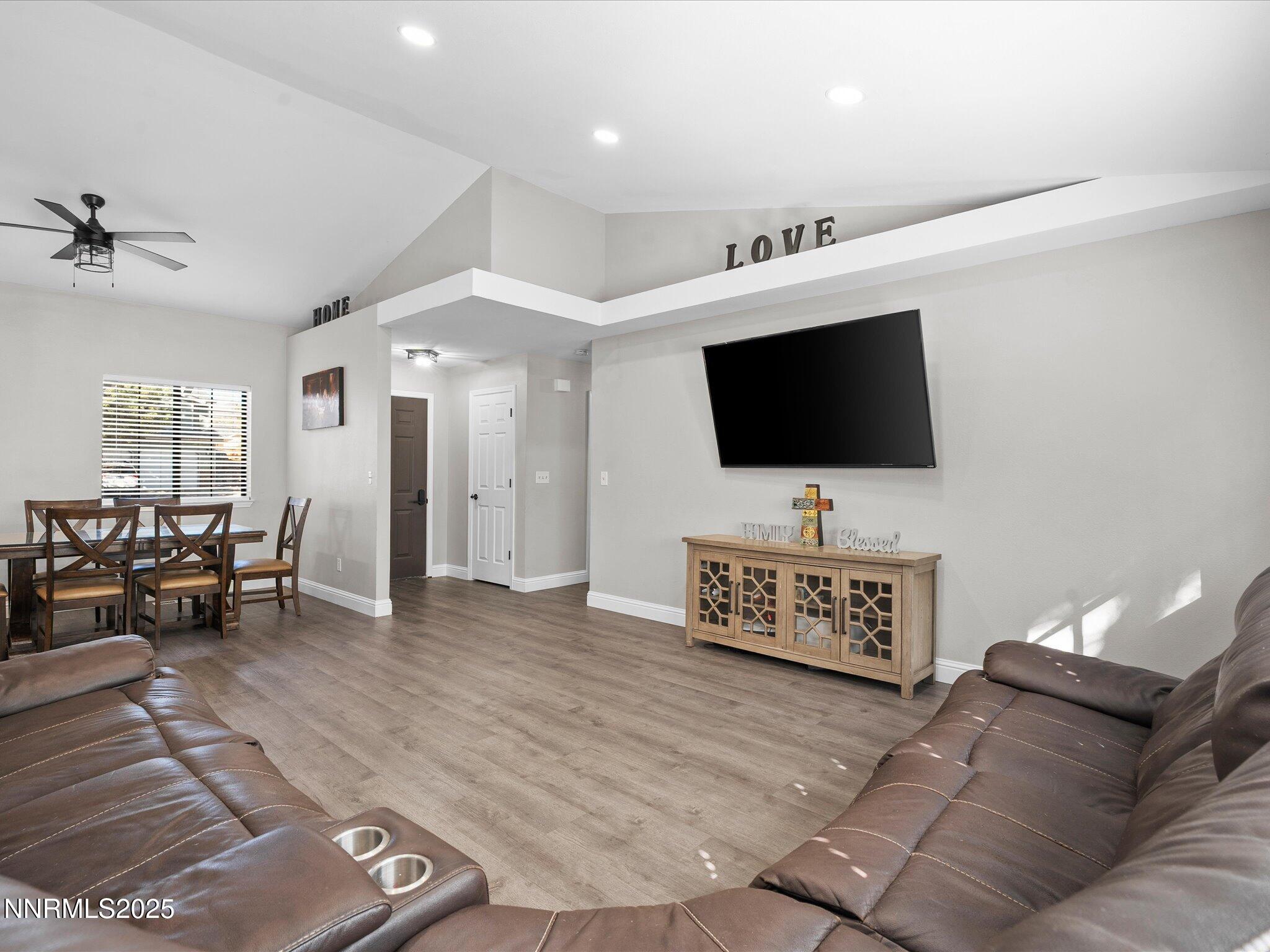 1942 Hamilton Avenue