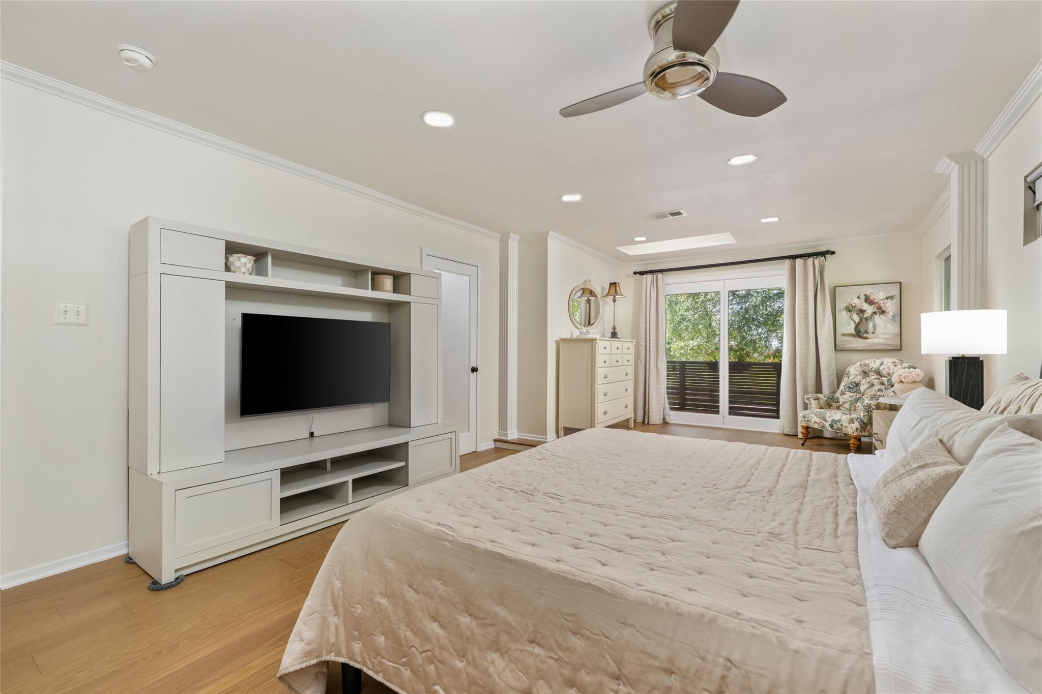 8400 Mesa Doble LN