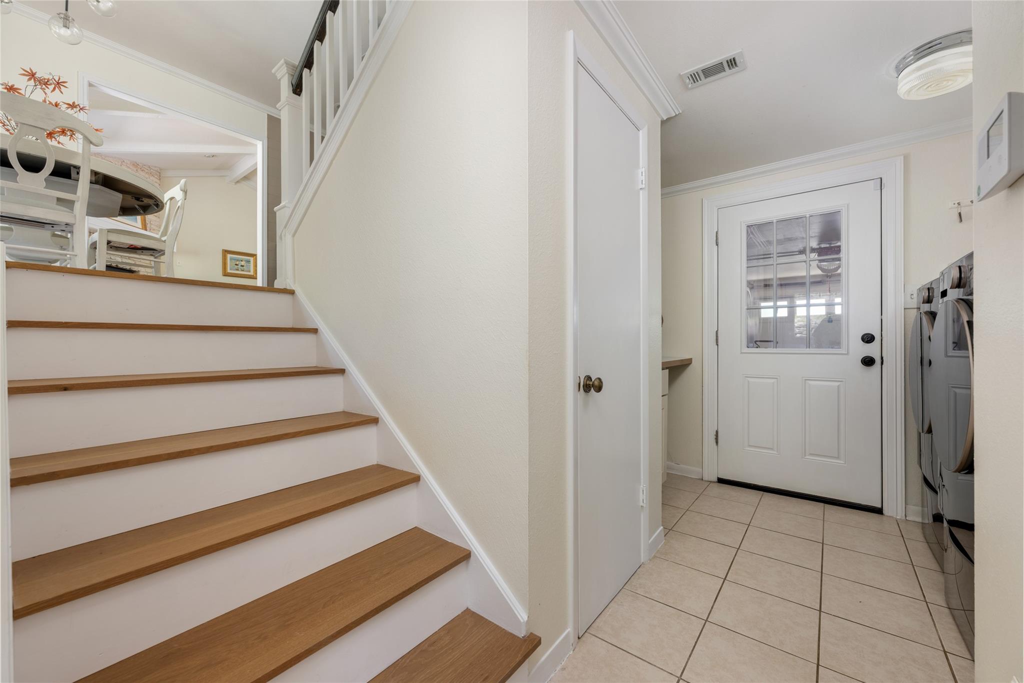 8400 Mesa Doble LN