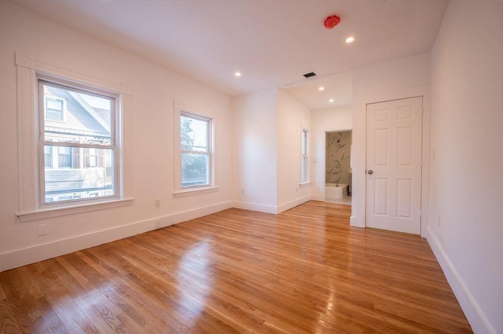 19 Sprague St # 2