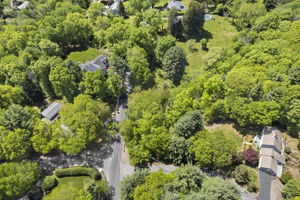 92A Woodland Street