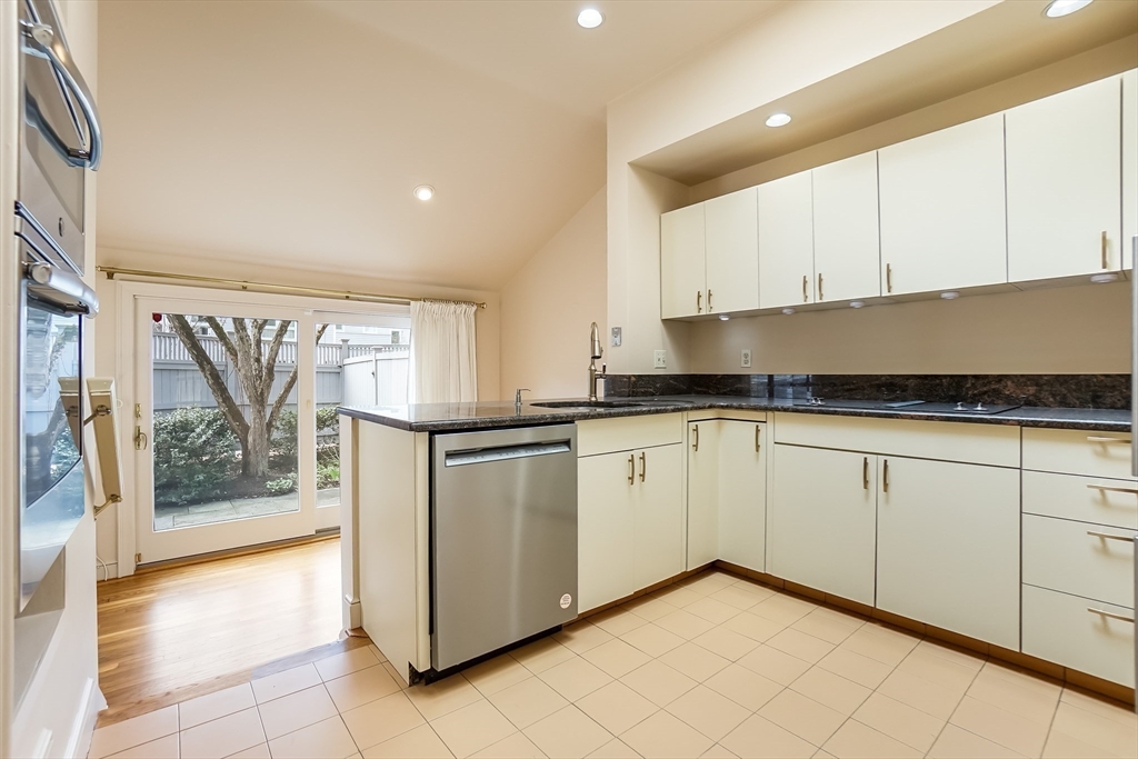25 Hopewell Farm Rd # 25