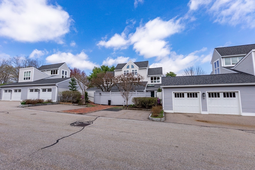25 Hopewell Farm Rd # 25