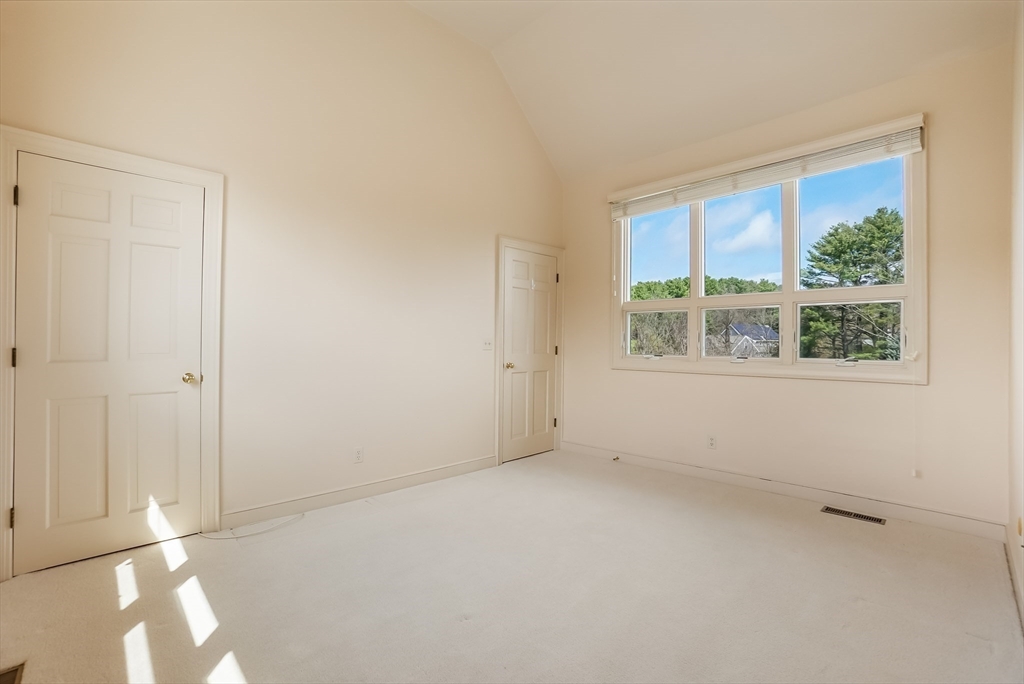 25 Hopewell Farm Rd # 25