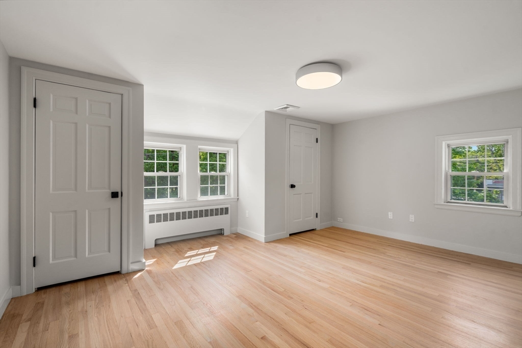 443 Great Plain Ave