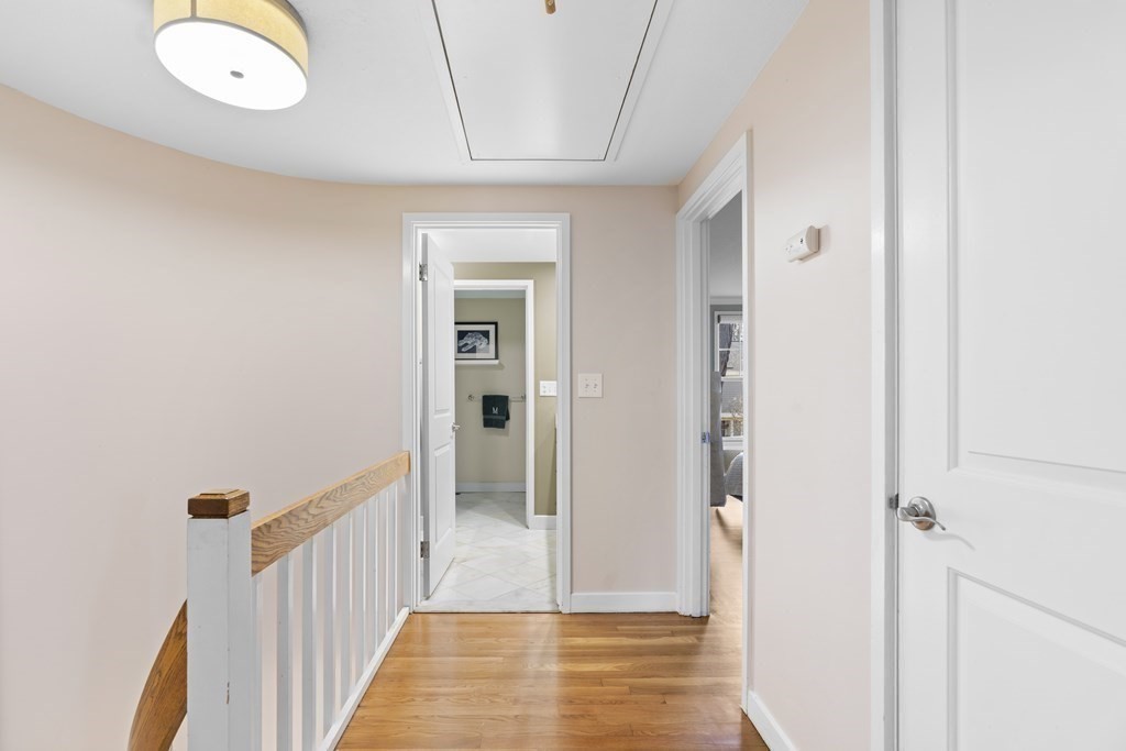 11 Oak St # 37