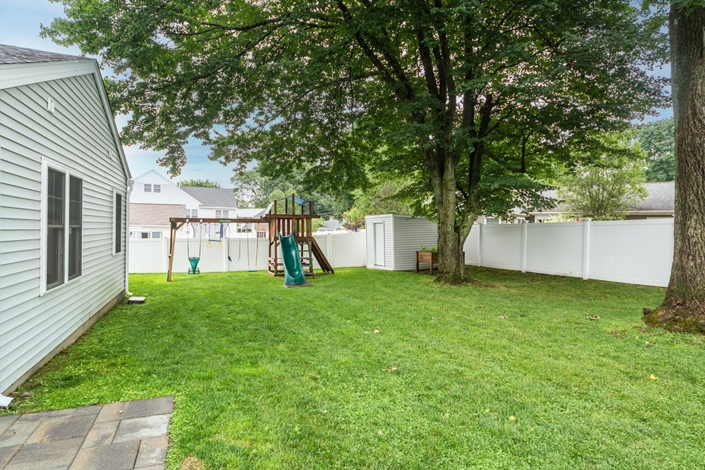38 Westlake Rd