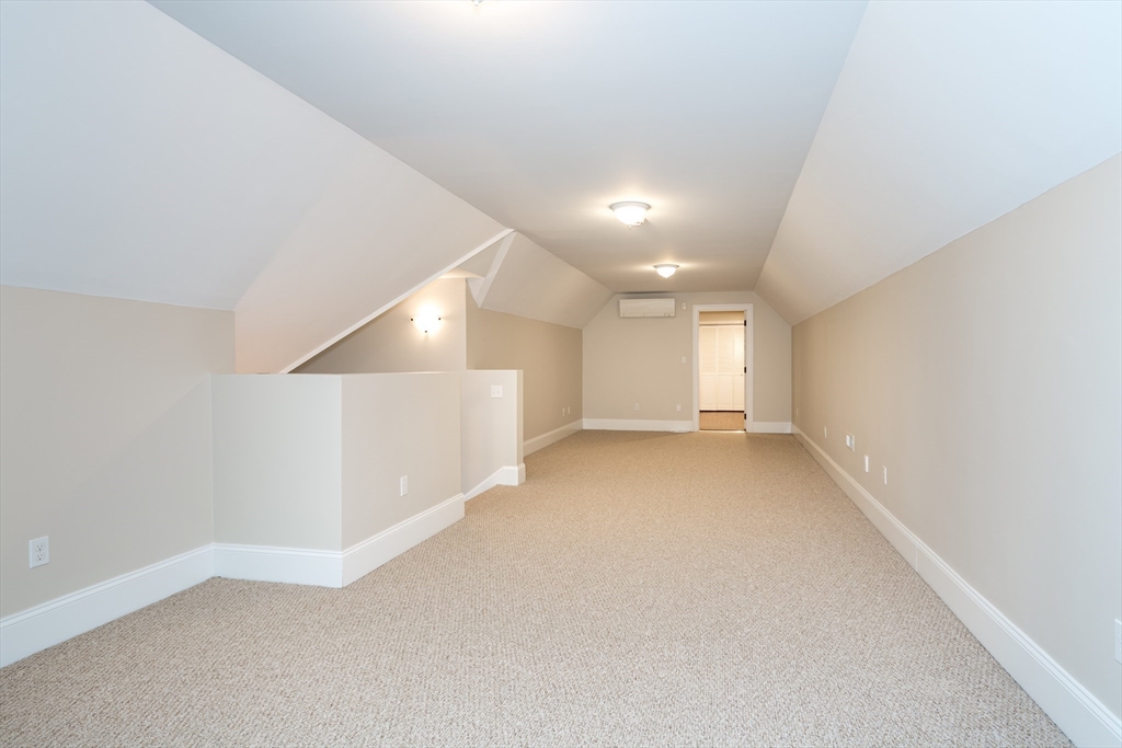 38 Westlake Rd
