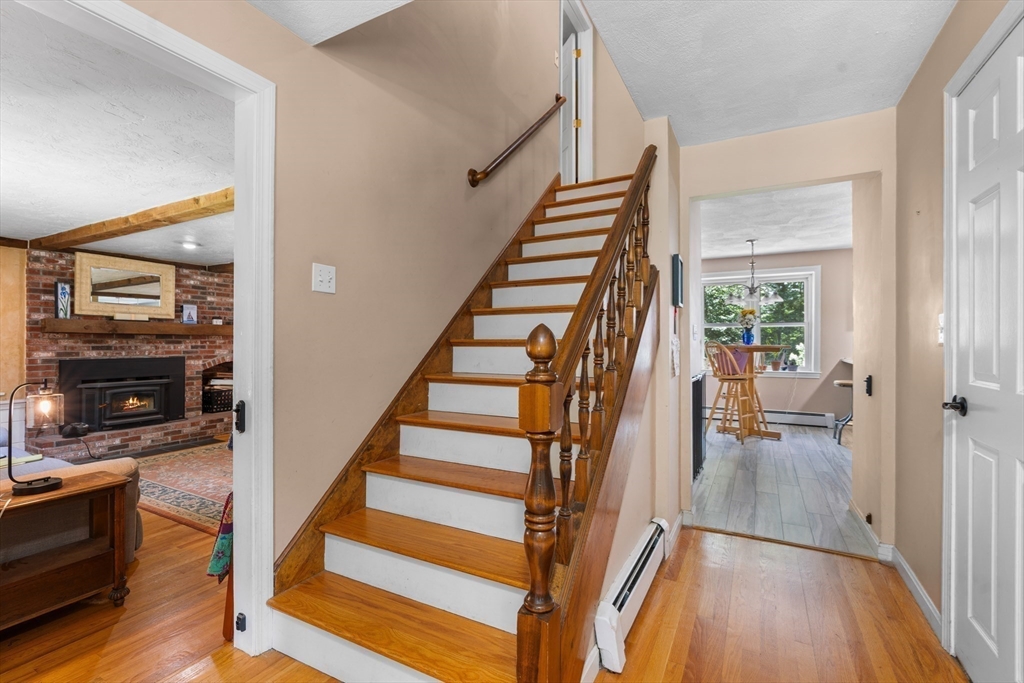 3 Stonehill Rd