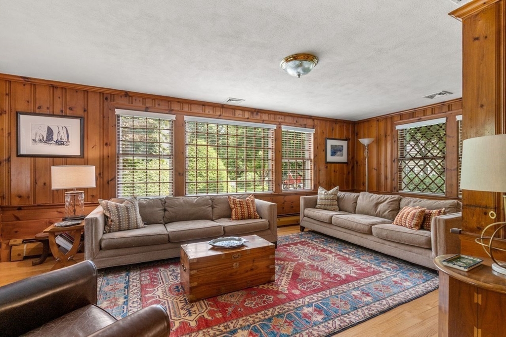11 Nantucket Road # 11