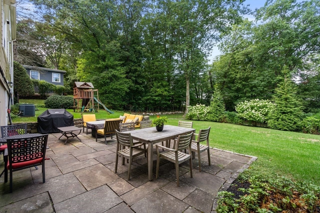 11 Nantucket Road # 11