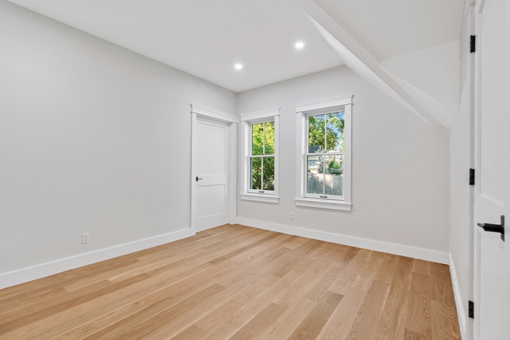 83 Eliot St