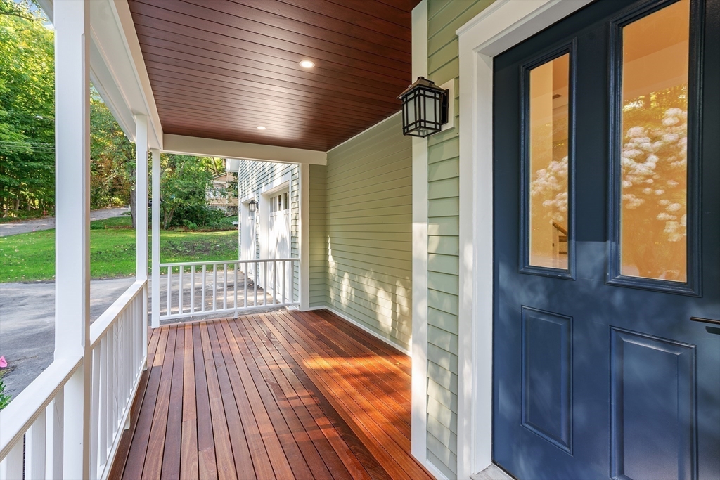 83 Eliot St