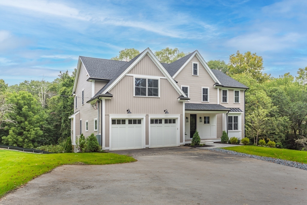 94 Woodland St