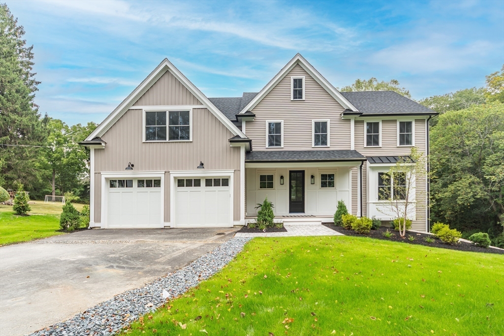 94 Woodland St