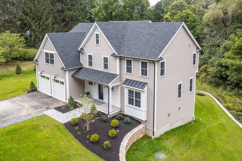 94 Woodland St