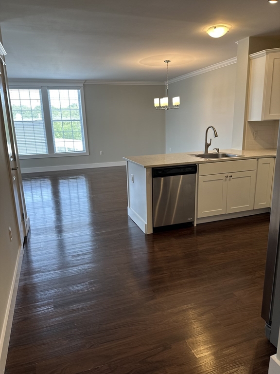 978 Worcester Street # 211