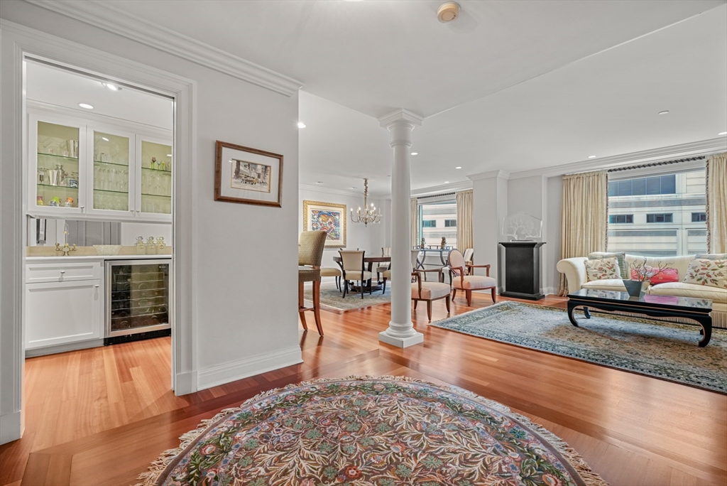 1 Huntington Avenue # 603
