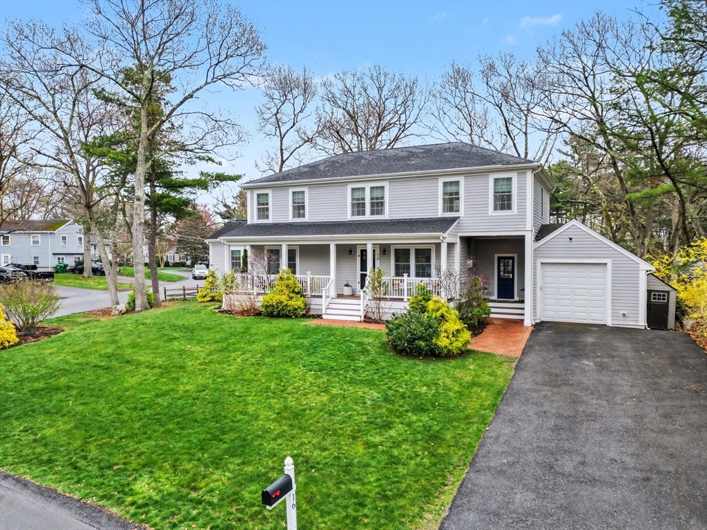 16 Forest Rd