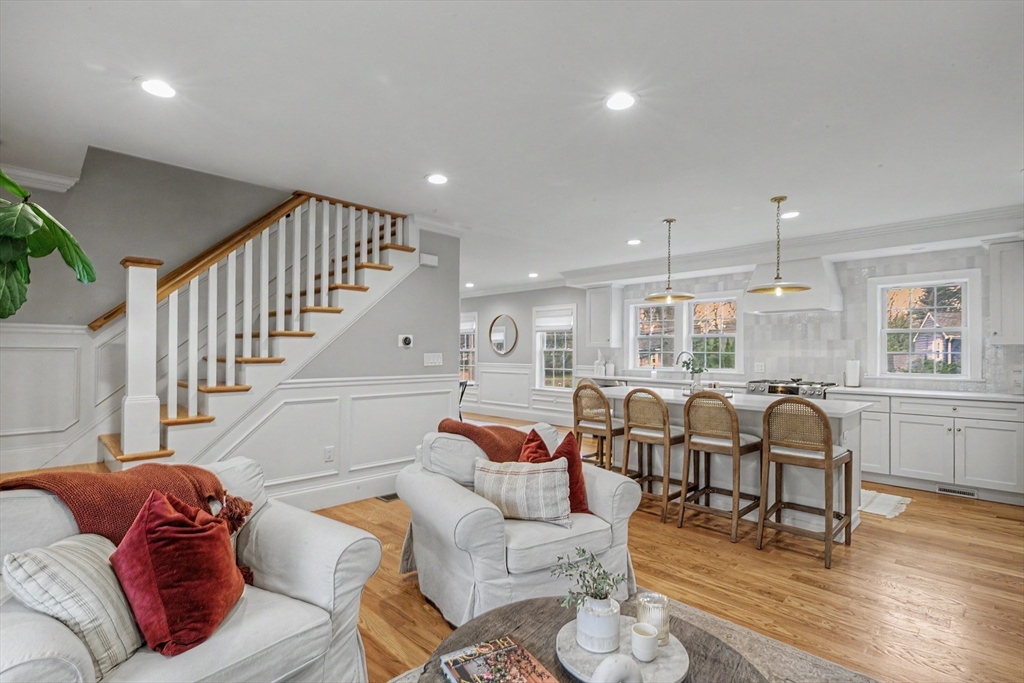 16 Forest Rd