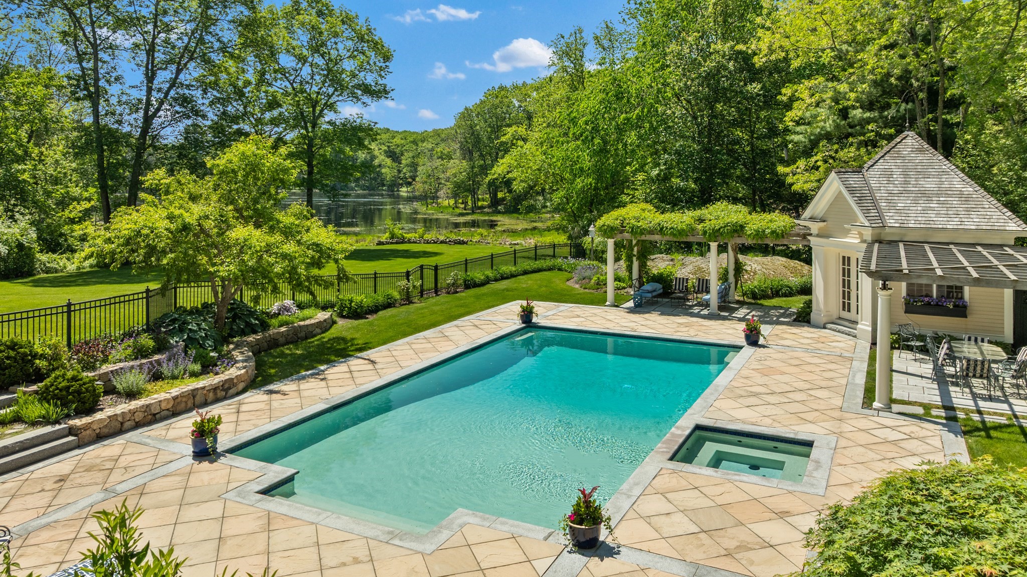 26 Longmeadow Drive