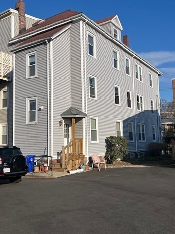 203 High Street