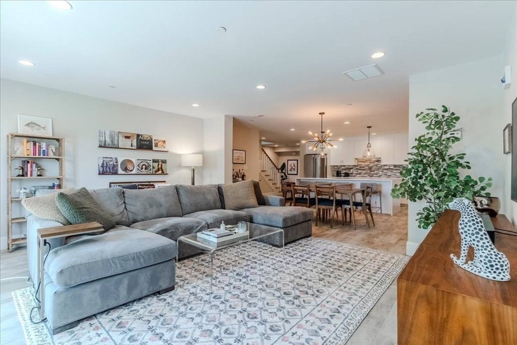 167 Poplar # 1