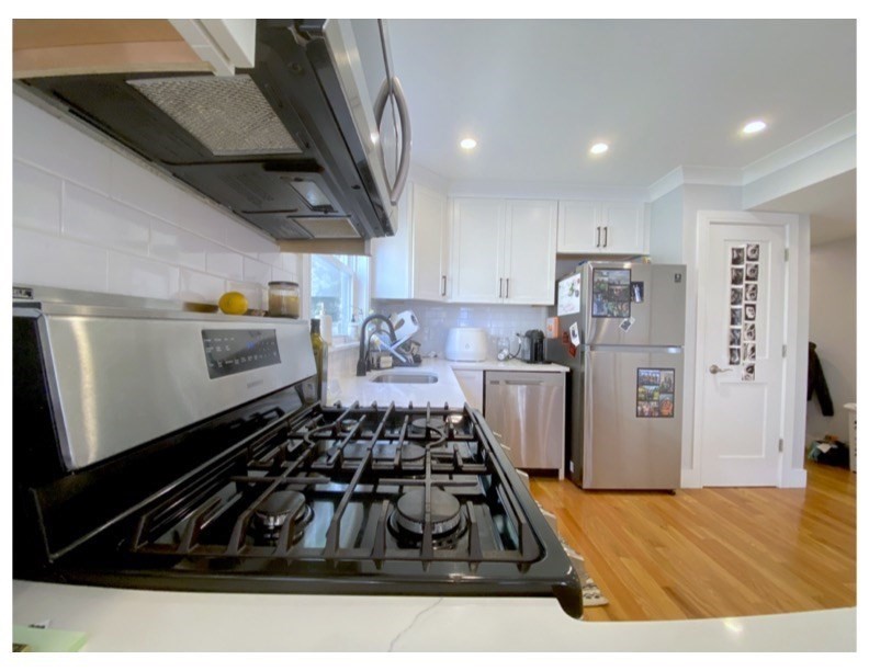 650 Hyde Park Avenue # 2L