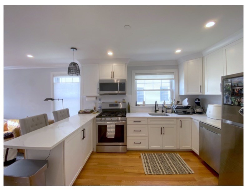 650 Hyde Park Avenue # 2L