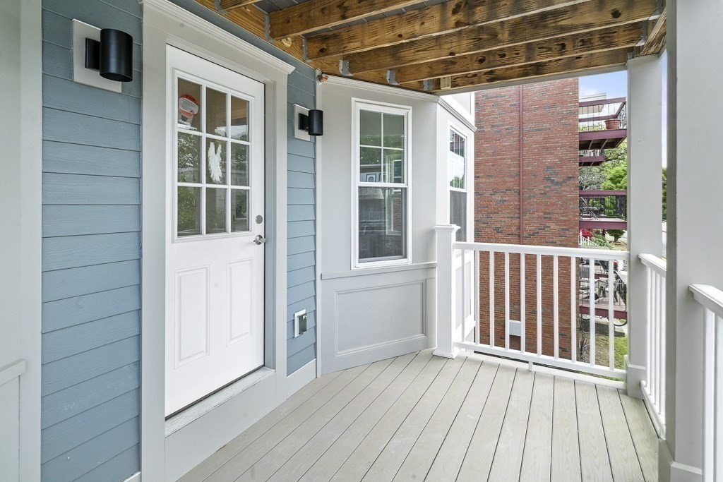 650 Hyde Park Avenue # 2L