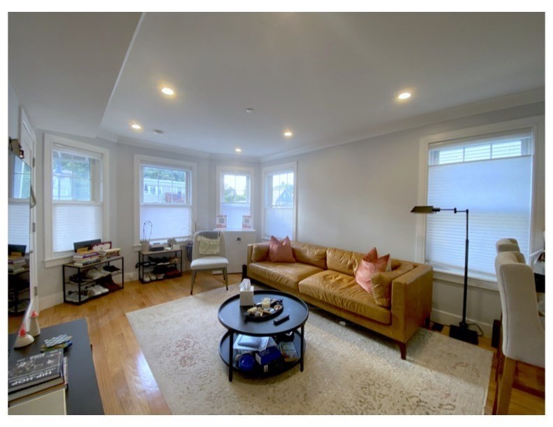 650 Hyde Park Avenue # 2L