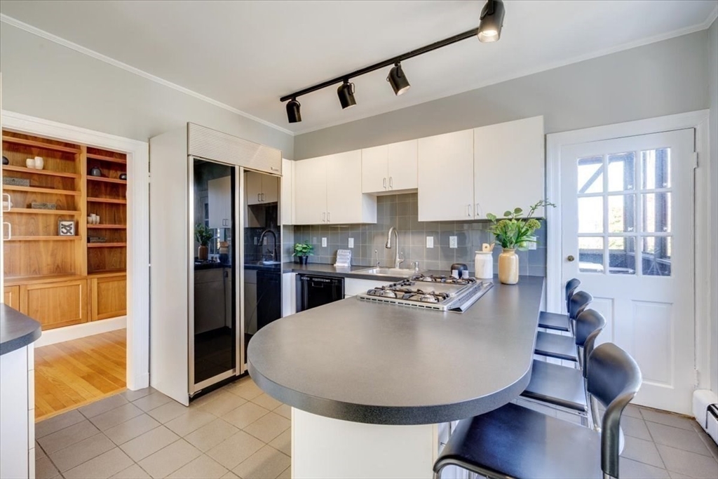 119 Winthrop Road # 6