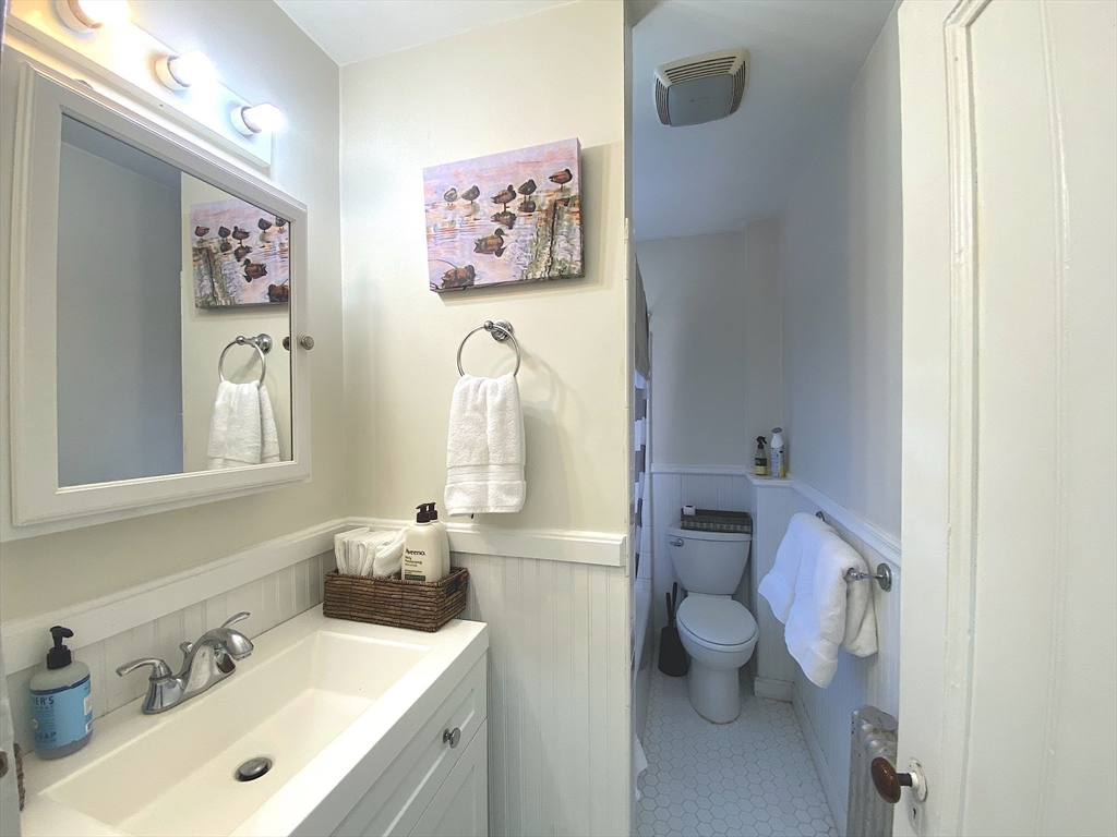 54 Weld Hill Street # 2