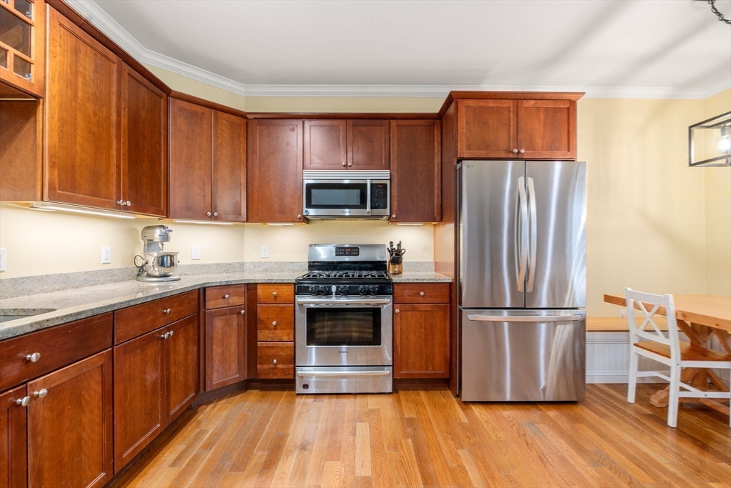 224 Florence St # 7