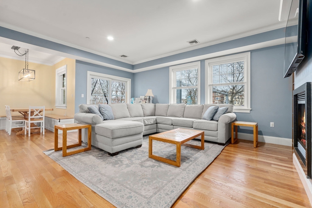 224 Florence St # 7