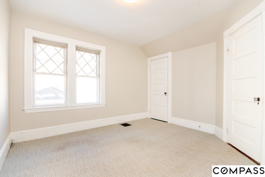 16 Fletcher St. # 16