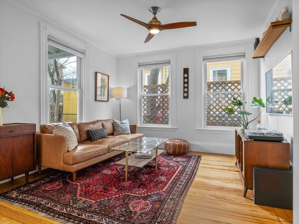14-16 Evergreen St # 1
